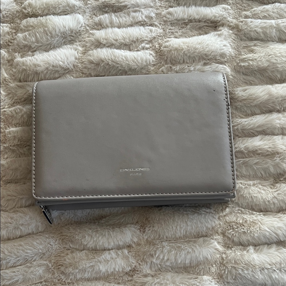 David Jones Gray Women’s Leather purse - Zip & Fold Organizer